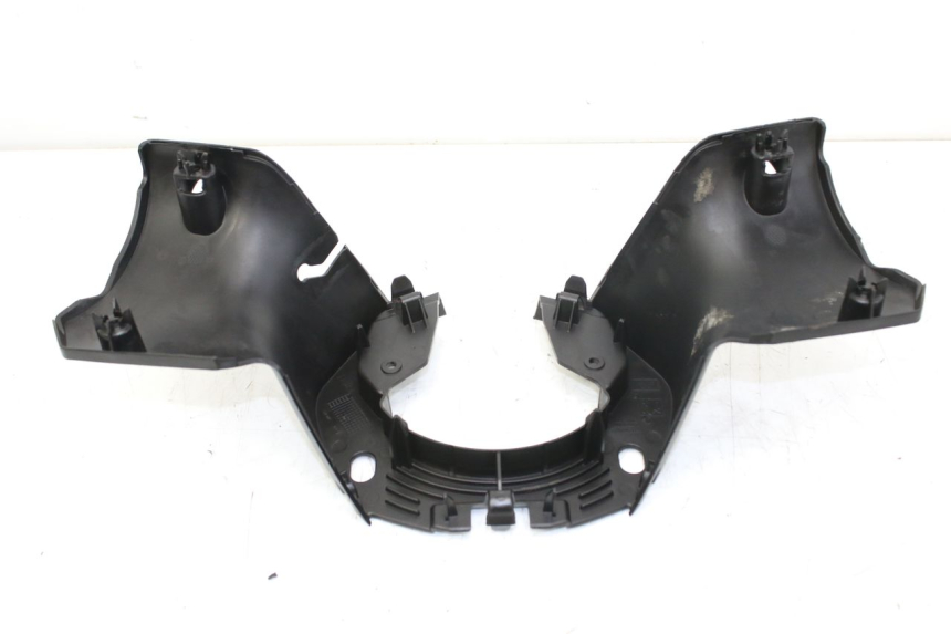 photo de OSŁONA KIEROWNICY TYLNA PEUGEOT CITYSTAR 50 (2013 - 2017) - Część sprawdzona