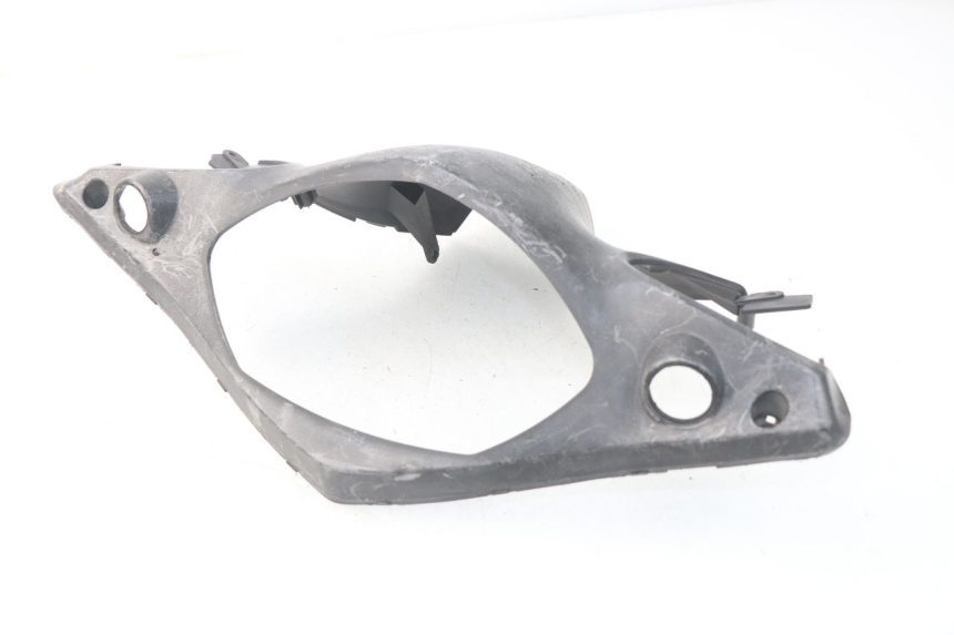 photo de OSŁONA KIEROWNICY TYLNA YAMAHA CYGNUS X INJECTION 125 (2007 - 2013) - Widok główny