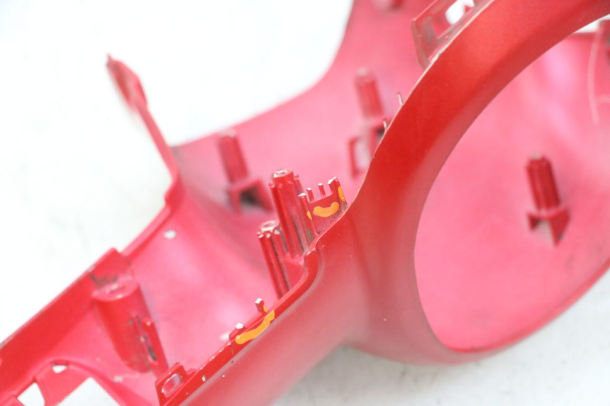 photo de OSŁONA TYLNEJ KIEROWNICY PEUGEOT DJANGO 4T 50 (2014 - 2019) - Oznaczenia i referencje