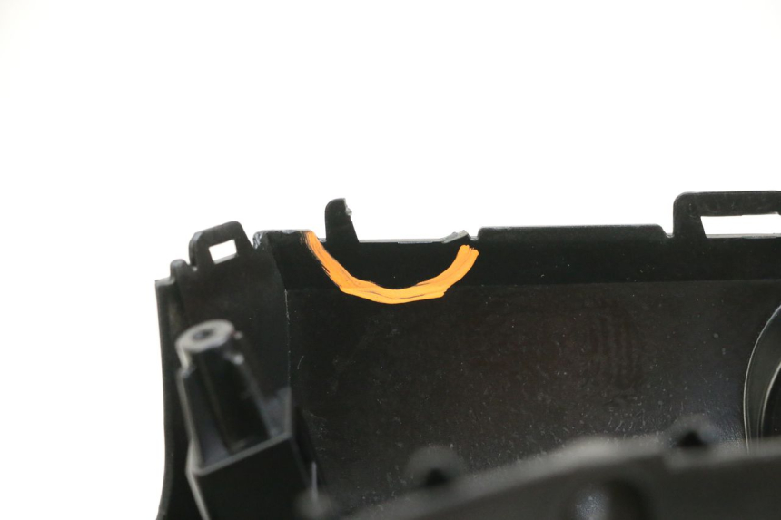 photo de OSŁONA TYLNEJ KIEROWNICY SEGWAY NINEBOT E125S 1 (2022 - 2026) - Zbliżenie techniczne