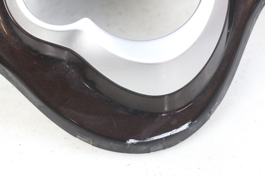 photo de OSŁONA TYLNEJ KIEROWNICY YAMAHA D'ELIGHT DELIGHT 115 (2013 - 2017) - Stan powierzchni