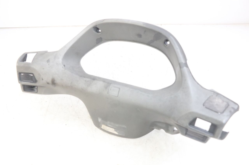 photo de OSŁONA TYLNEJ KIEROWNICY HONDA FES PANTHEON 2T 125 (1998 - 2002) - Widok główny