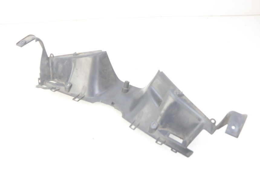 photo de OSŁONA TYLNEJ KIEROWNICY HONDA FES PANTHEON 125 (2003 - 2007) - Zbliżenie techniczne