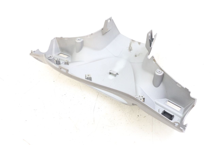 photo de OSŁONA TYLNEJ KIEROWNICY SYM FIDDLE 3 III 125 (2014 - 2020) - Zbliżenie techniczne