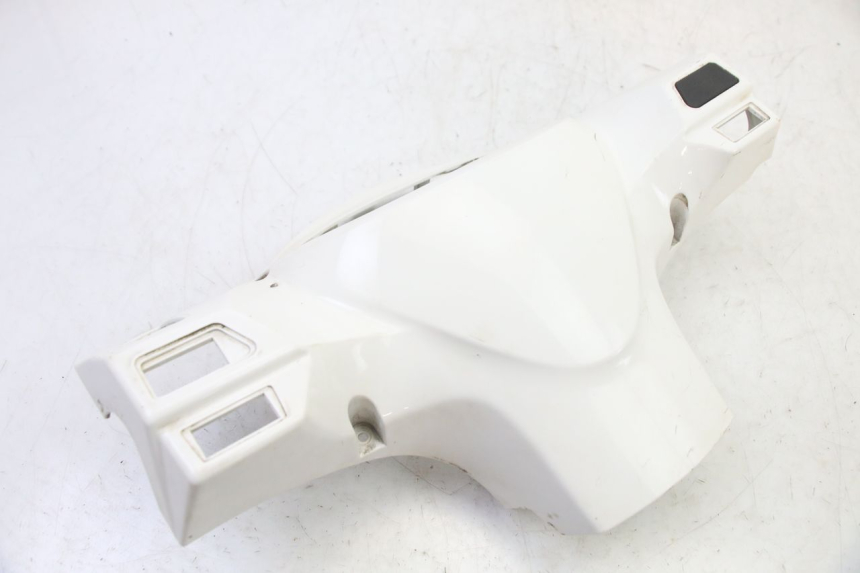 photo de OSŁONA TYLNEJ KIEROWNICY SYM FIDDLE 3 III 125 (2014 - 2020) - Zoom stanu zużycia