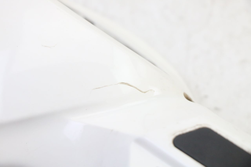 photo de OSŁONA TYLNEJ KIEROWNICY SYM FIDDLE 3 III 125 (2014 - 2020) - Zbliżenie techniczne