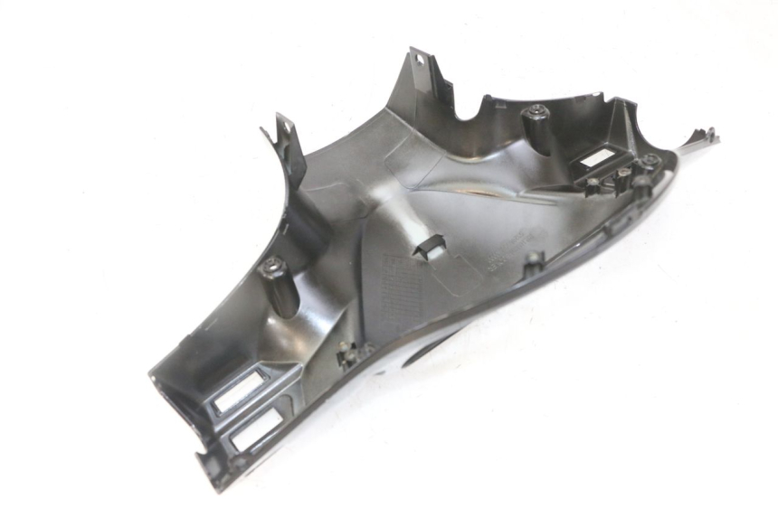 photo de OSŁONA TYLNEJ KIEROWNICY SYM FIDDLE 3 III 50 (2014 - 2020) - Szczegół części