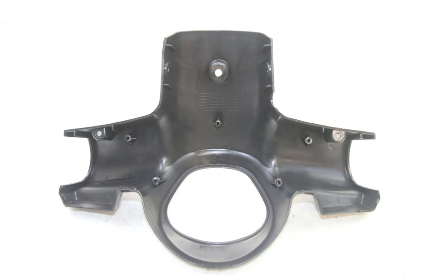 photo de OSŁONA TYLNEJ KIEROWNICY VENESI FLY RETRO 4T 50 (2020 - 2025) - Zbliżenie techniczne