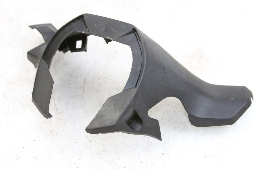 photo de OSŁONA TYLNEJ KIEROWNICY HONDA FORZA 125 (2015 - 2016) - Inny kąt widzenia