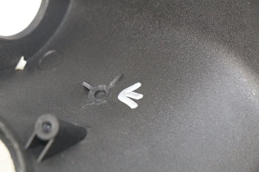 photo de OSŁONA TYLNEJ KIEROWNICY SACHS FY125T FY T 125 (2007 - 2011) - Zbliżenie techniczne