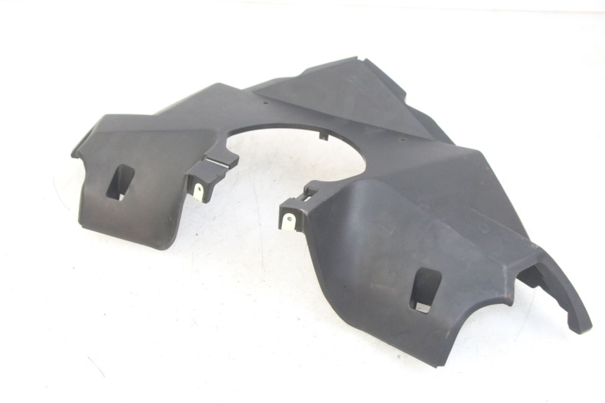 photo de OSŁONA KIEROWNICY TYLNA PEUGEOT GEOPOLIS RS 125 (2007 - 2009) - Szczegół części