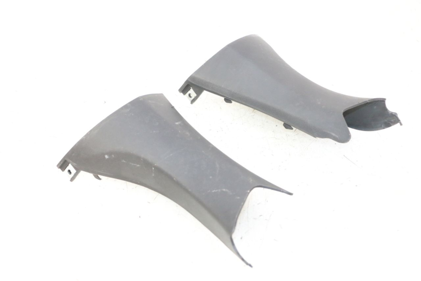 photo de OSŁONA TYLNEJ KIEROWNICY SYM JOYMAX 125 (2010 - 2017) - Widok główny