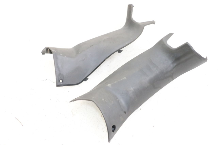 photo de OSŁONA KIEROWNICY TYLNA SYM JOYRIDE EVO 125 (2009 - 2016) - Widok główny