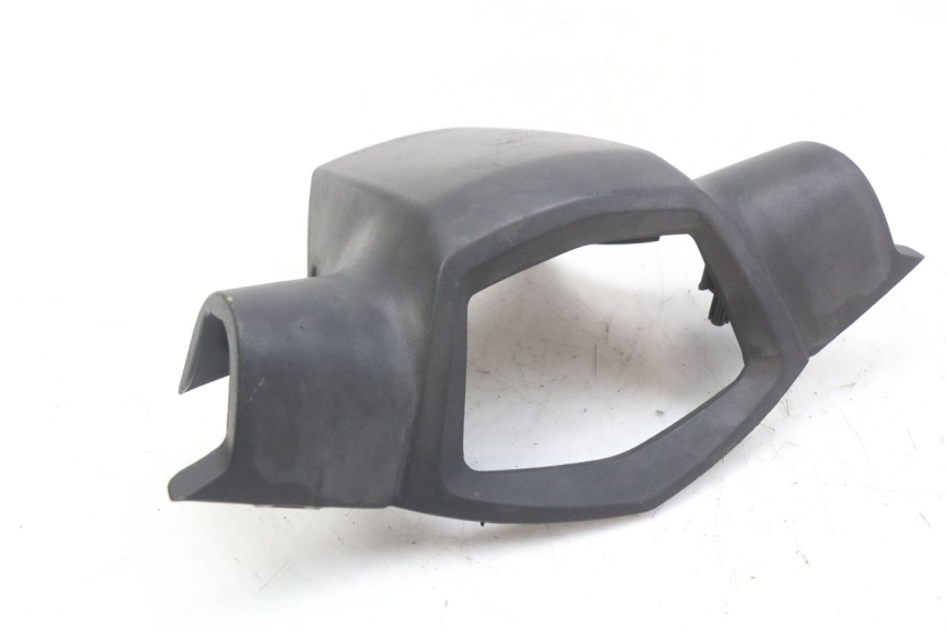 photo de OSŁONA KIEROWNICY TYLNA PEUGEOT KISBEE 2T 50 (2010 - 2017) - Zoom stanu zużycia