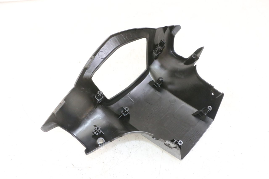 photo de OSŁONA TYLNEJ KIEROWNICY PEUGEOT KISBEE 2T 50 (2018 - 2022) - Widok ogólny