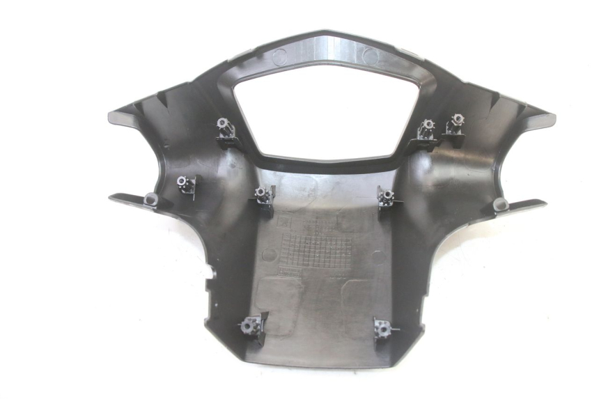 photo de OSŁONA KIEROWNICY TYLNA PEUGEOT KISBEE 2T 50 (2010 - 2017) - Inny kąt widzenia