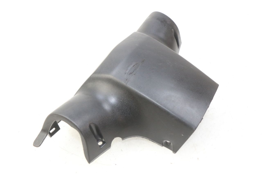 photo de OSŁONA TYLNEJ KIEROWNICY PEUGEOT KISBEE 4T 50 (2018 - 2022) - Zbliżenie techniczne