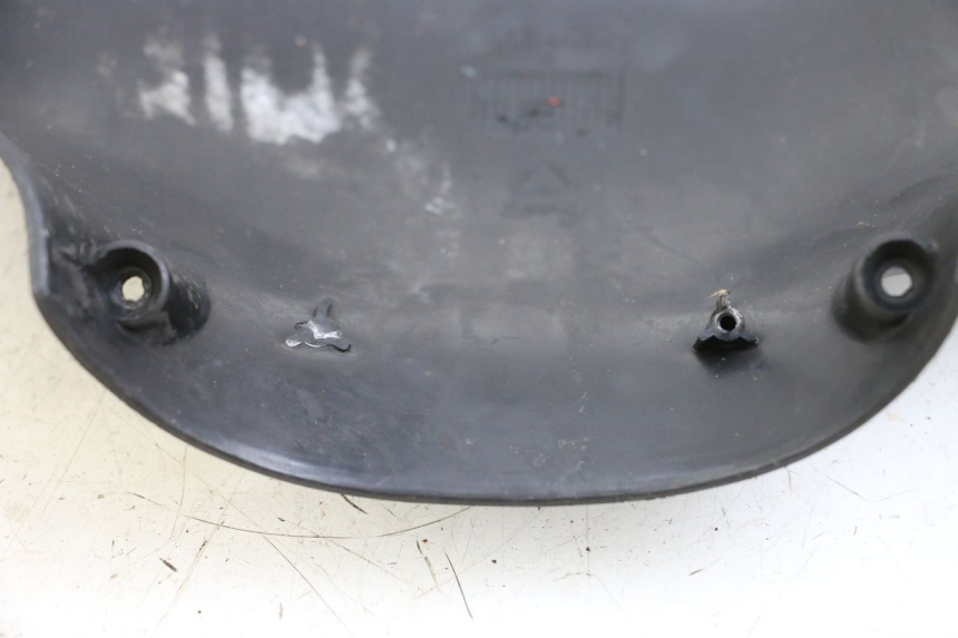 photo de OSŁONA TYLNEJ KIEROWNICY RENAULT KOURANOS 125 (2001 - 2004) - Szczegół części