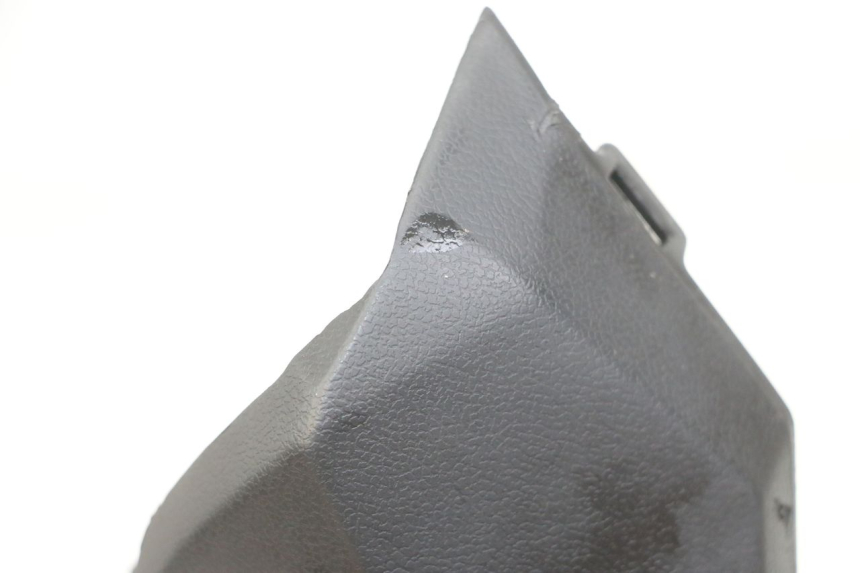 photo de OSŁONA KIEROWNICY TYLNA KYMCO X-TOWN XTOWN 125 (2016 - 2021) - Szczegół części