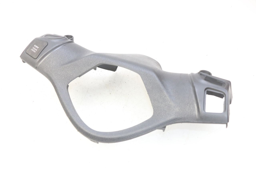 photo de OSŁONA KIEROWNICY TYLNA PIAGGIO LIBERTY IGET S 125 (2016 - 2020) - Widok ogólny