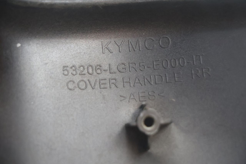 photo de OSŁONA TYLNEJ KIEROWNICY KYMCO LIKE 125 (2009 - 2016) - Zbliżenie komponentów