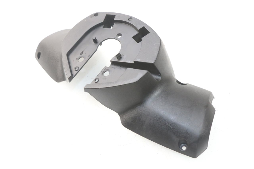 photo de OSŁONA KIEROWNICY TYLNA PEUGEOT METROPOLIS 400 (2017 - 2020) - Widok główny