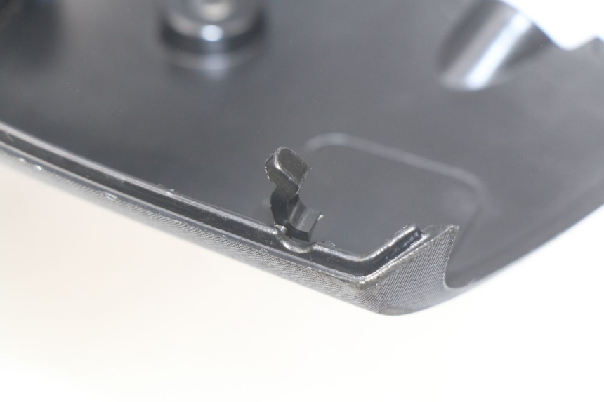 photo de OSŁONA KIEROWNICY TYLNA PIAGGIO MP3 500 (2014 - 2017) - Szczegół części