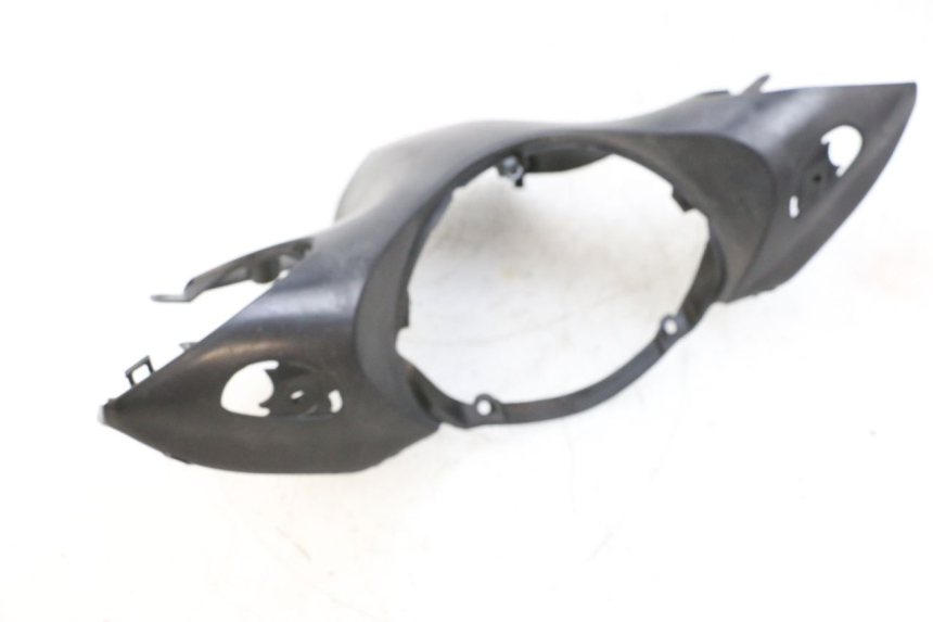 photo de OSŁONA KIEROWNICY TYLNA YAMAHA NEOS NEO'S 4T 50 (2008 - 2016) - Zbliżenie techniczne