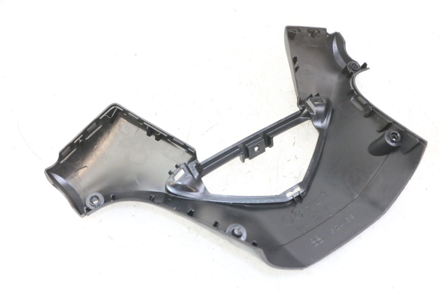 photo de OSŁONA TYLNEJ KIEROWNICY GILERA NEXUS 125 (2009 - 2013) - Punkty mocowania