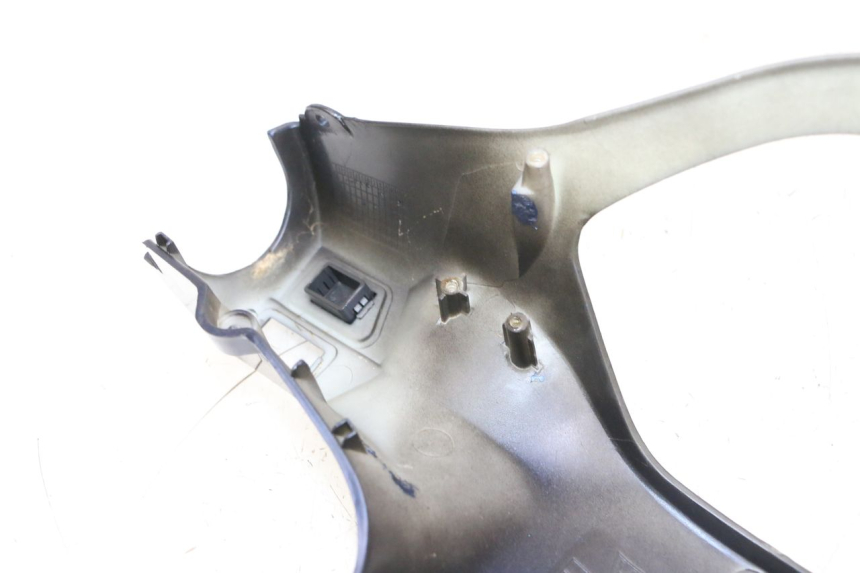 photo de OSŁONA TYLNEJ KIEROWNICY JM MOTORS OLDIES GT 4T 50 (2018 - 2025) - Widok z bliska