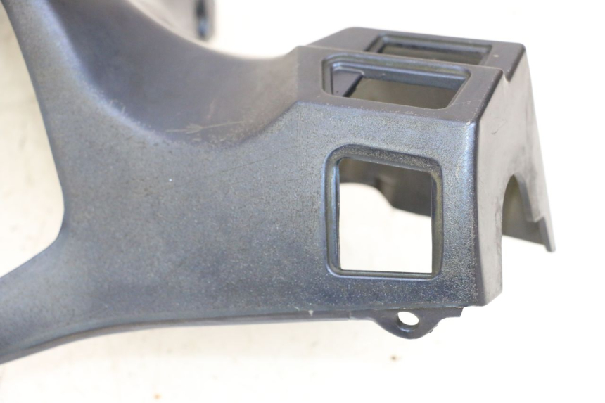 photo de OSŁONA TYLNEJ KIEROWNICY JM MOTORS OLDIES GT 4T 50 (2018 - 2025) - Zbliżenie techniczne