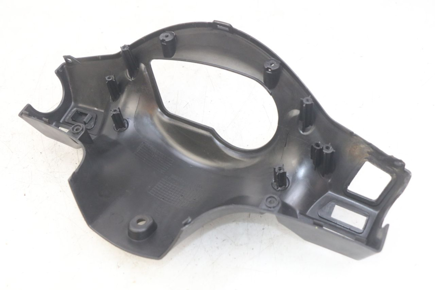 photo de OSŁONA KIEROWNICY TYLNA SYM ORBIT 2 4T 50 (2018 - 2022) - Zoom stanu zużycia