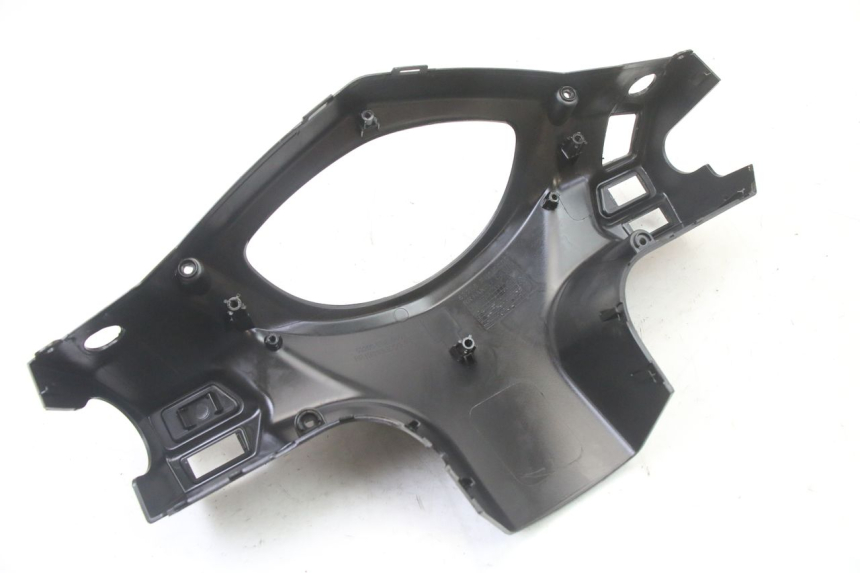 photo de OSŁONA TYLNEJ KIEROWNICY SYM ORBIT III 3 4T 50 (2021 - 2025) - Inny kąt widzenia