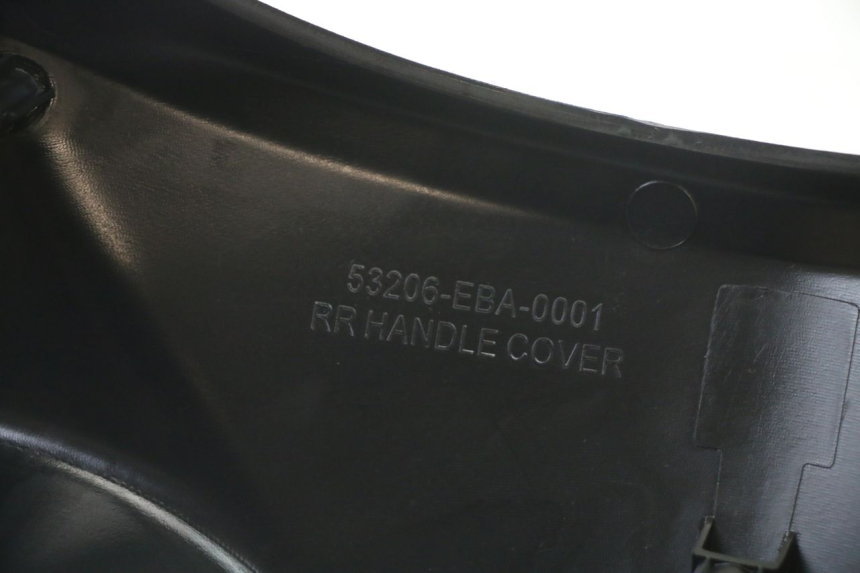 photo de OSŁONA TYLNEJ KIEROWNICY SYM ORBIT III 3 4T 50 (2021 - 2025) - Widok ogólny