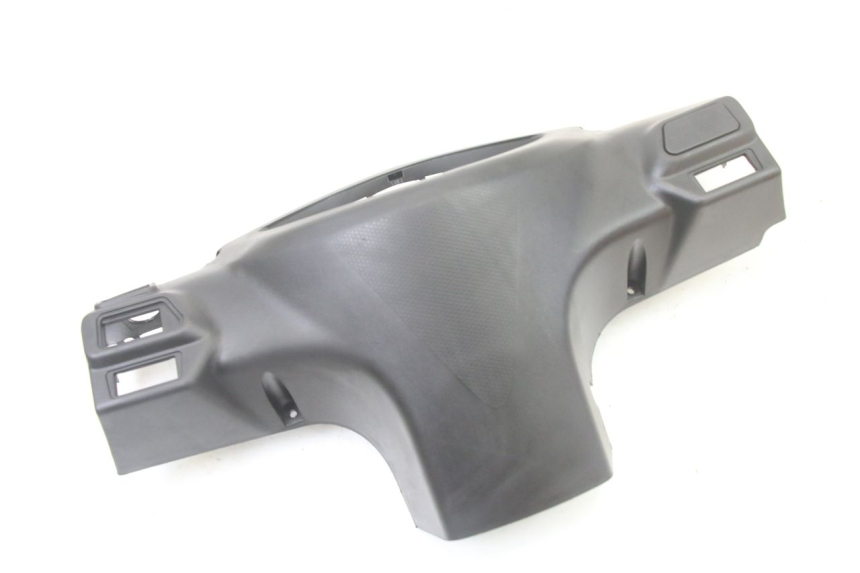 photo de OSŁONA TYLNEJ KIEROWNICY SYM ORBIT III 3 4T 50 (2021 - 2025) - Szczegół części