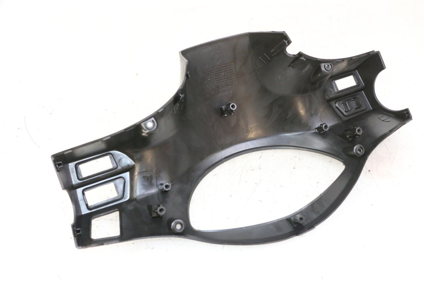 photo de OSŁONA KIEROWNICY TYLNA PEUGEOT TWEET 4T 50 (2014 - 2019) - Inny kąt widzenia