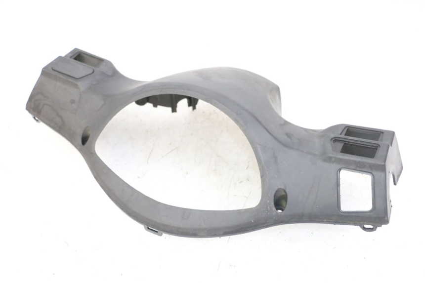 photo de OSŁONA KIEROWNICY TYLNA PEUGEOT TWEET 4T 50 (2014 - 2019) - Punkty mocowania