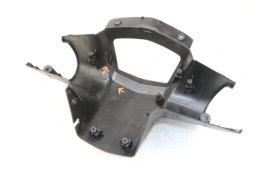 photo de OSŁONA KIEROWNICY TYLNA PEUGEOT VIVACITY 125 (2010 - 2017) - Stan powierzchni