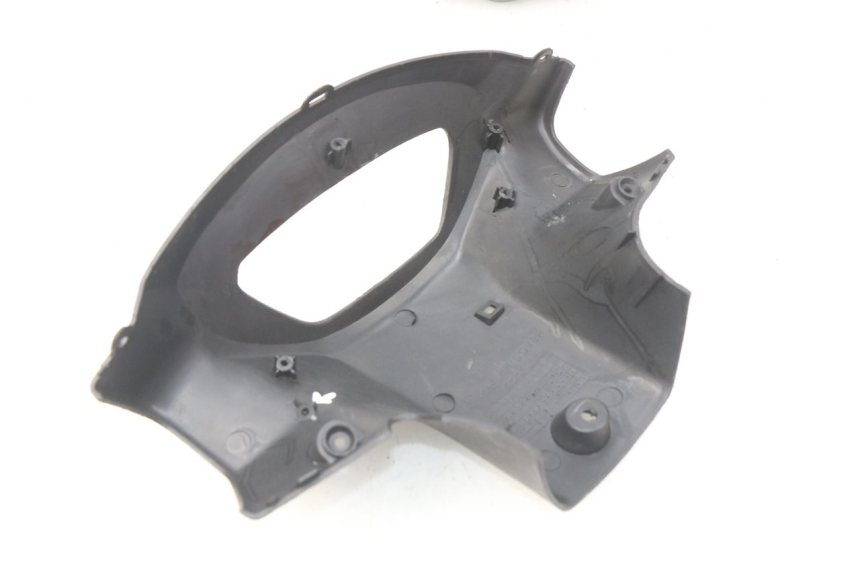 photo de OSŁONA TYLNEJ KIEROWNICY TNT MOTOR ROMA 10' 4T 50 (2007 - 2018) - Zbliżenie techniczne