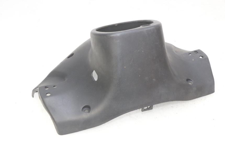 photo de OSŁONA TYLNEJ KIEROWNICY KEEWAY RY6 2T 50 (2011 - 2019) - Zoom stanu zużycia