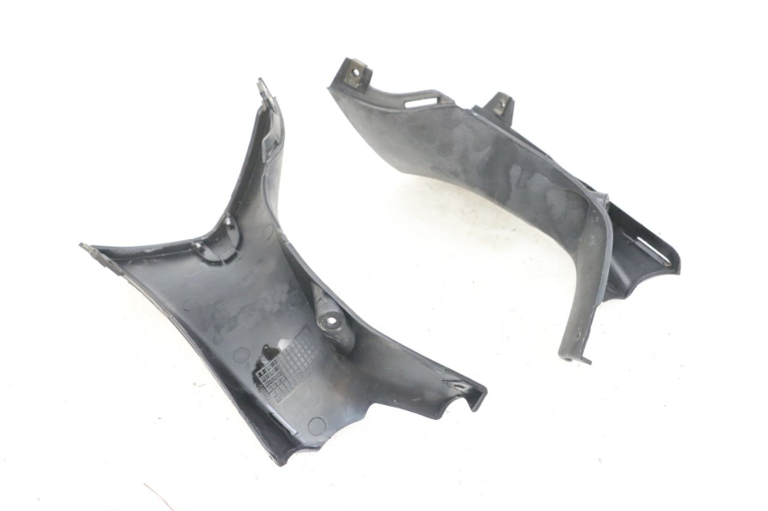 photo de OSŁONA TYLNEJ KIEROWNICY DAELIM S3 125 (2010 - 2017) - Inny kąt widzenia