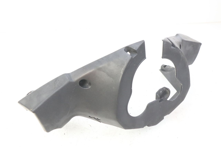 photo de OSŁONA TYLNEJ KIEROWNICY PEUGEOT SATELIS COMPRESSOR K15 125 (2006 - 2009) - Inny kąt widzenia