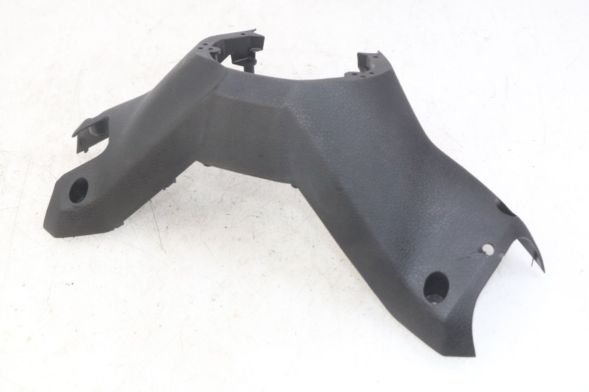 photo de OSŁONA KIEROWNICY TYLNA MBK SKYCRUISER 125 (2010 - 2013) - Widok główny