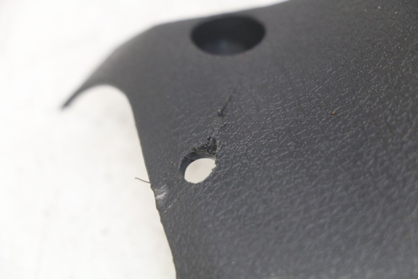 photo de OSŁONA KIEROWNICY TYLNA MBK SKYCRUISER 125 (2010 - 2013) - Widok ogólny