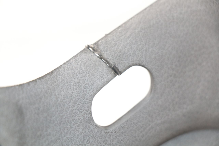 photo de OSŁONA TYLNEJ KIEROWNICY MBK SKYLINER 125 (2004 - 2007) - Zoom stanu zużycia