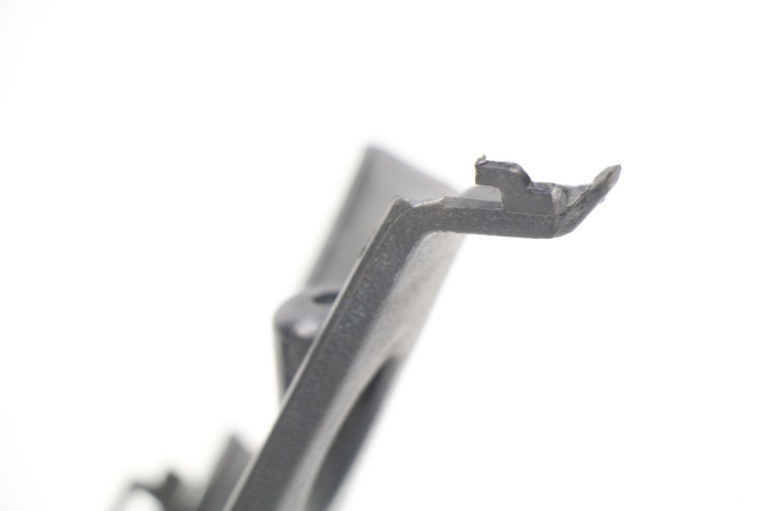 photo de OSŁONA TYLNEJ KIEROWNICY RAZZO STEED 125 (2012 - 2018) - Punkty mocowania