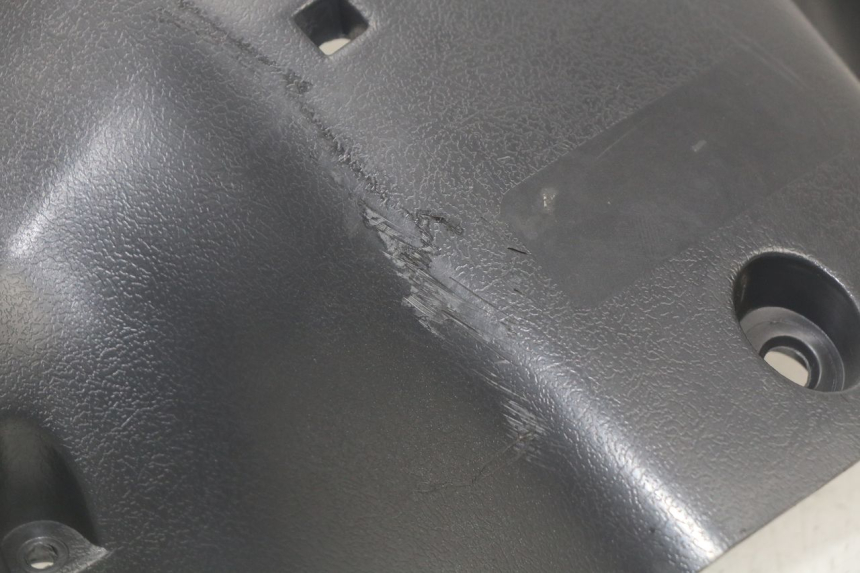 photo de OSŁONA KIEROWNICY TYLNA FYM STRADA 50 (2007 - 2014) - Inny kąt widzenia