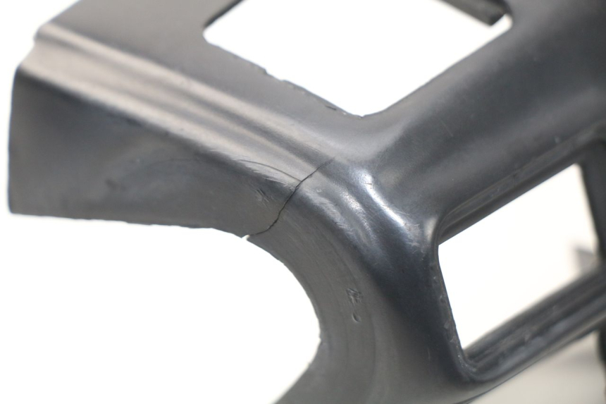 photo de OSŁONA KIEROWNICY TYLNA PEUGEOT SV 50 (1992 - 2004) - Punkty mocowania