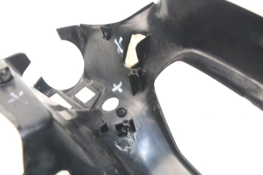 photo de OSŁONA TYLNEJ KIEROWNICY PEUGEOT SV 80 (1993 - 1997) - Zoom stanu zużycia