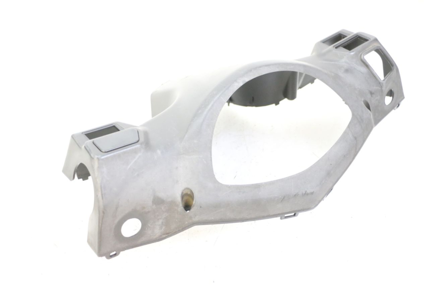 photo de OSŁONA TYLNEJ KIEROWNICY SYM ORBIT III 3 4T 50 (2018 - 2021) - Zoom stanu zużycia